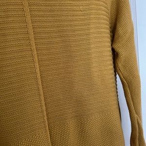 Gold Knit Cardigan Size Large